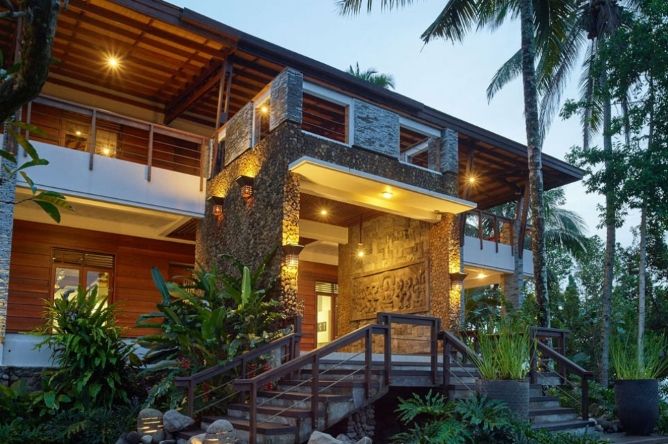 Jiwa Jawa resort entrance