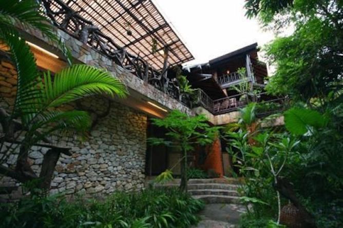 Hotel entrance and reception area