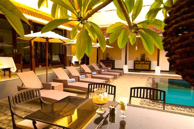 Enjoy some refreshment poolside