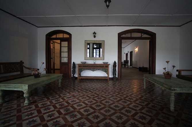 Bungalow interior