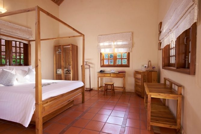 Standard Seaview room