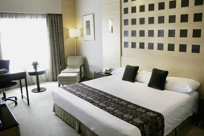 Deluxe king room
