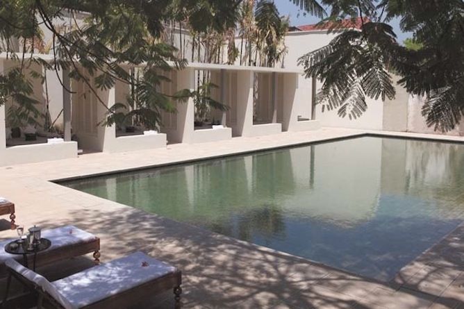 Pool & terraces