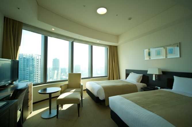 Corner Twin room