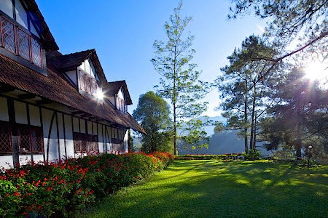 Gardens at The Lake House Resort