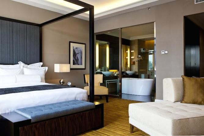 Junior Suite (Tower Wing)