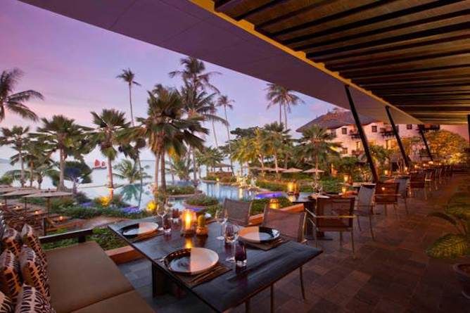 Full moon restaurant
