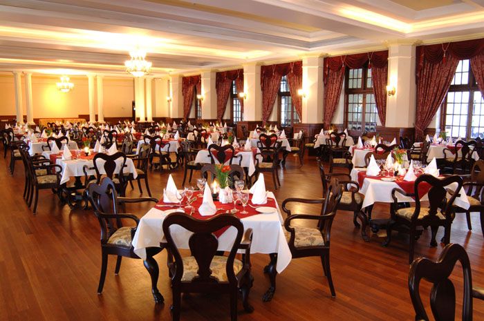 Barnes Hall main restaurant