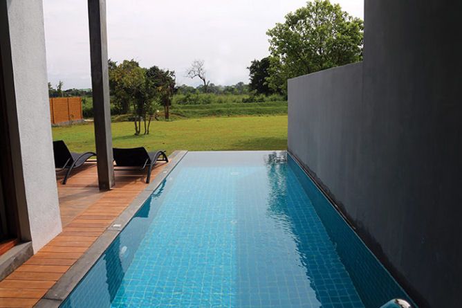 Chalet Suite plunge pool