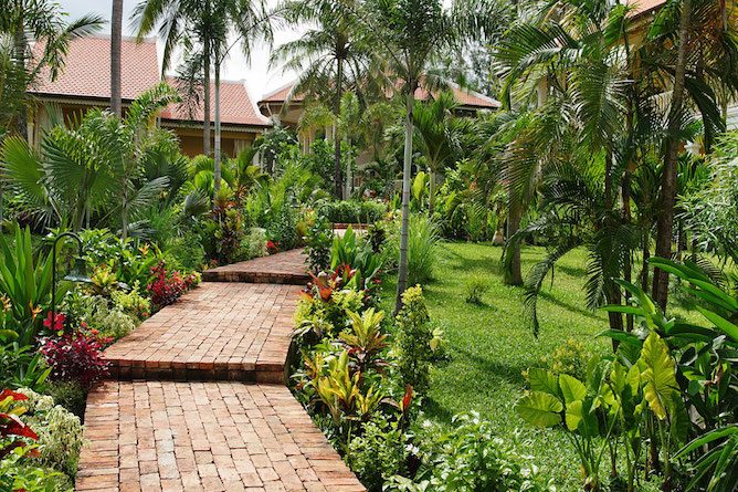 La Veranda gardens