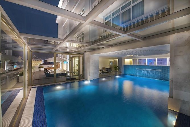 Swimming pool
