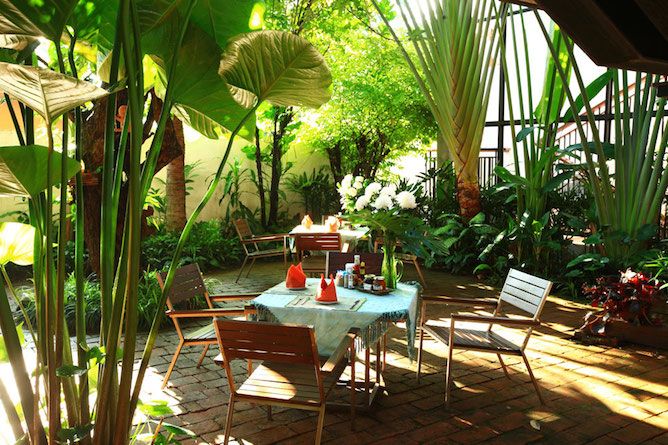 The hotel courtyard garden