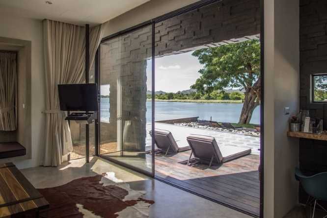 PoolXide Cabin