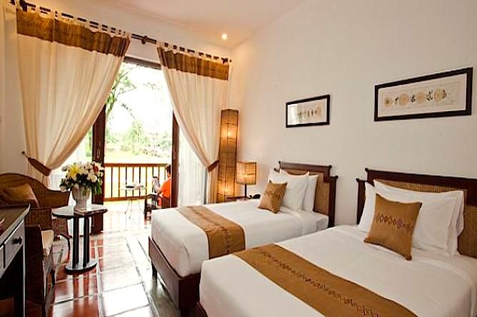 A deluxe room in the Katu style