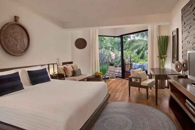 Deluxe garden view room