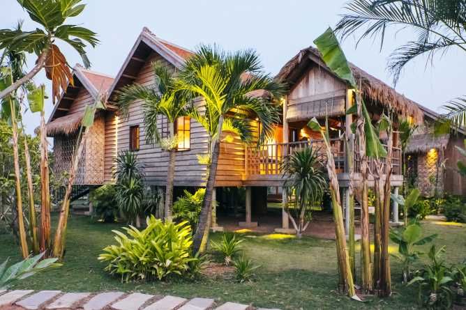 Phum Baitang's accommodation is designed along the lines of traditional homes