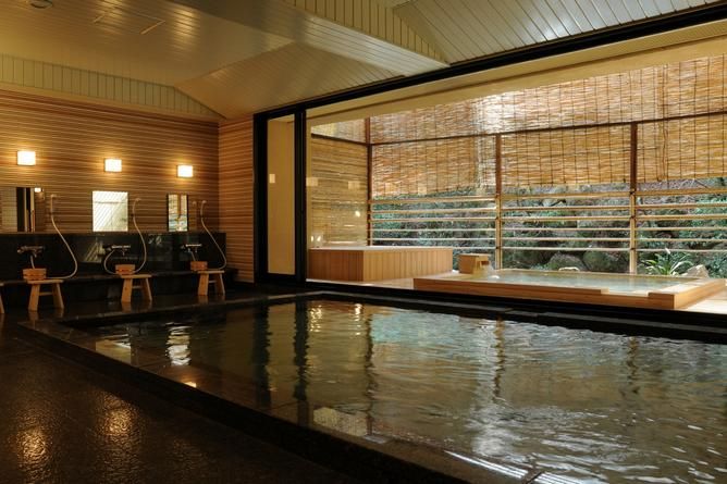 Hinode-yu open-air bath