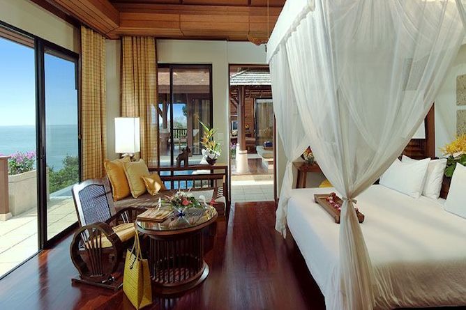 Pavilion suite interior