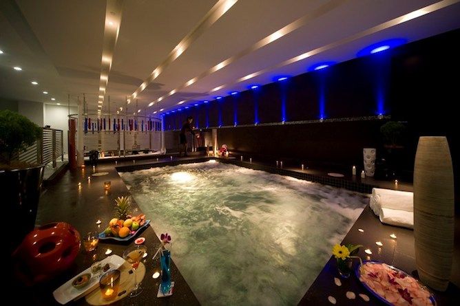 Jacuzzi