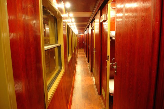 Corridor onboard
