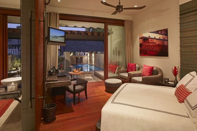 Pool Suite