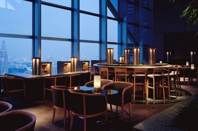 The Peak Bar