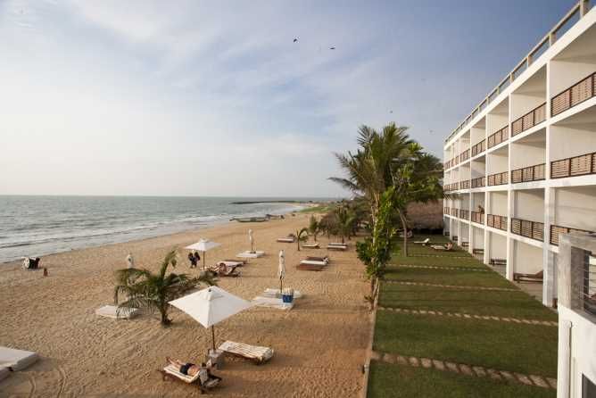 Exterior and beach