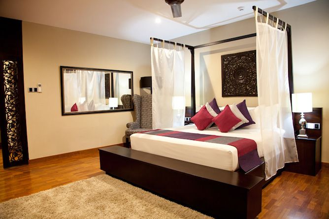 Bay suite