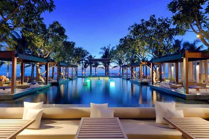 Naman's beachfront pool