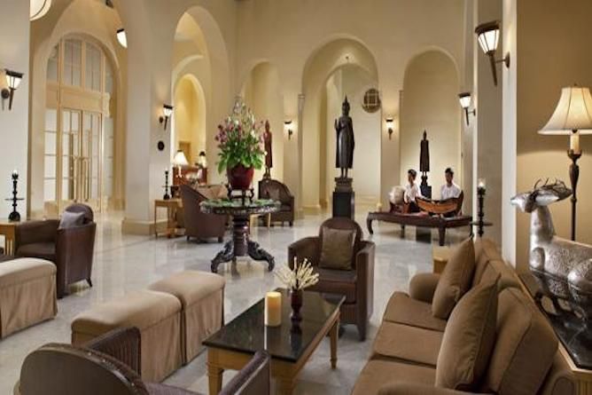 Hotel lobby