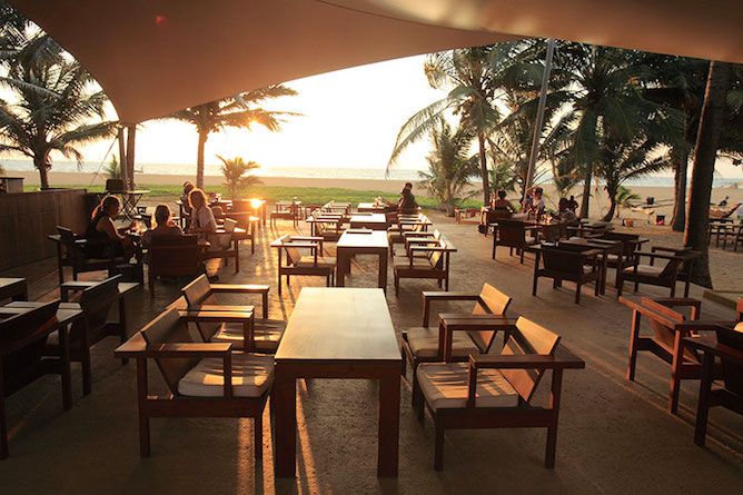 Terrace bar