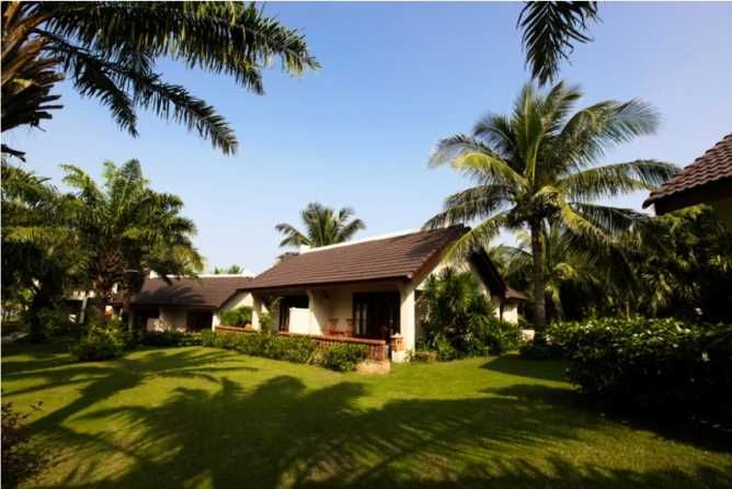 Garden bungalows