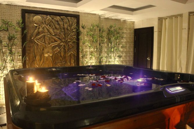 Moonshine Spa