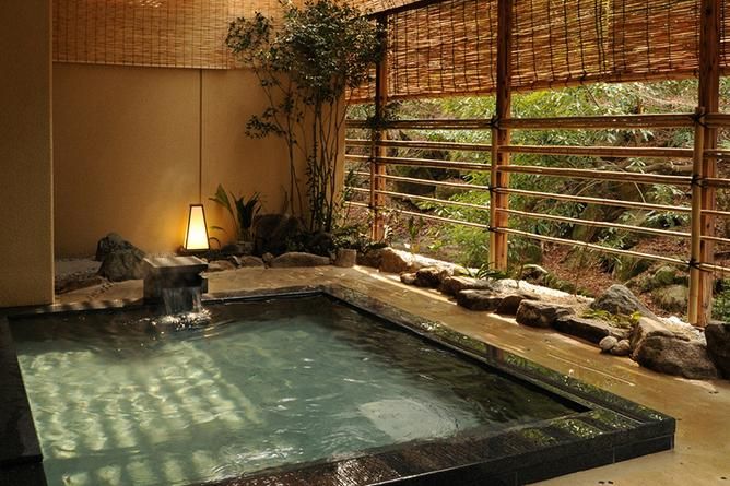 Tsukino-yu open-air bath
