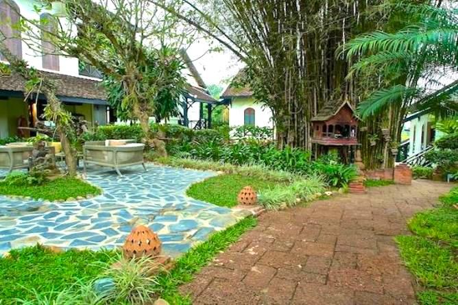 Tropical gardens at Phou Vao