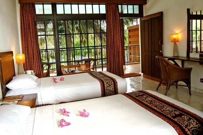 Deluxe Ocean View Room