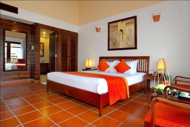 Superior garden view room
