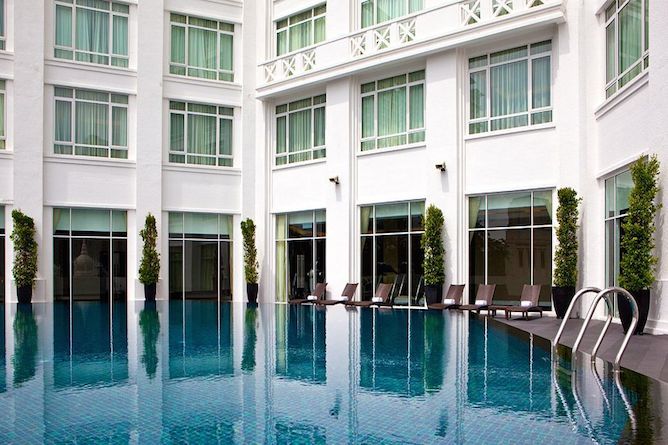 Swimming pool