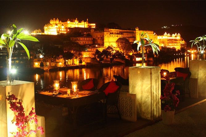 UPRE restaurant terrace by night