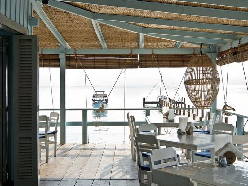 Restaurant overlooking the sea at Knai Bang Chatt