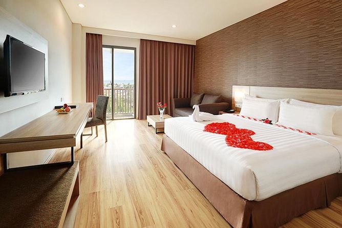 Honeymoon suite