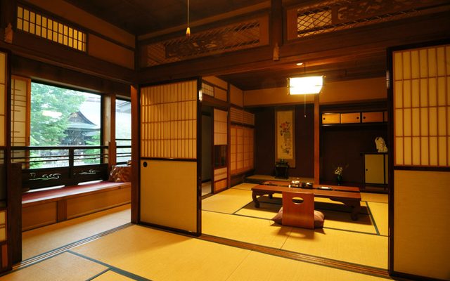 Yatsusan-kan