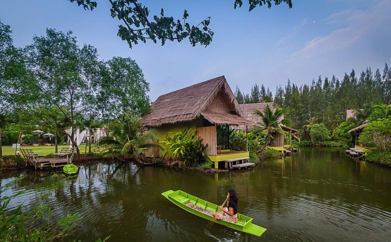 Villas set on the water