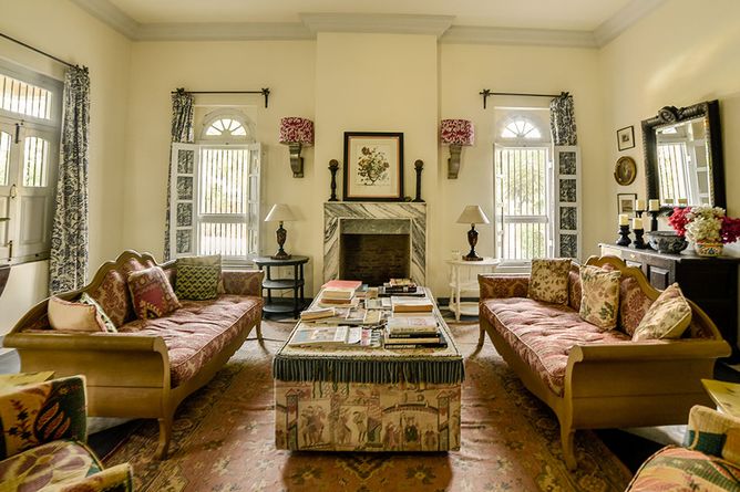 Cottage suite living room