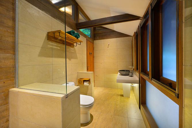 Villa bathroom