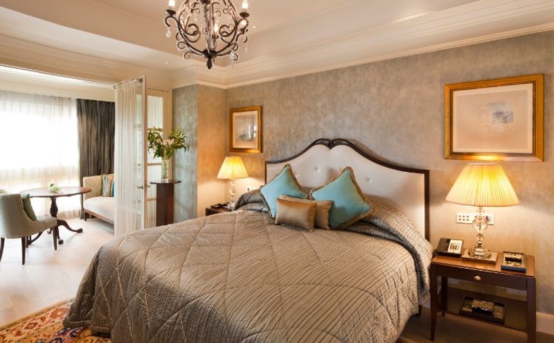 Sumptuous double suite