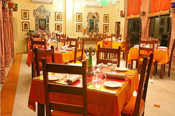 Welcoming dining room
