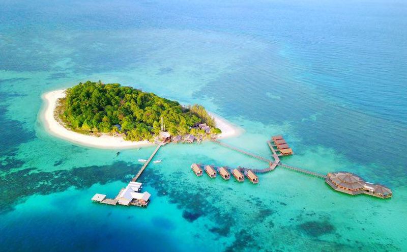 Lankayan Island Resort