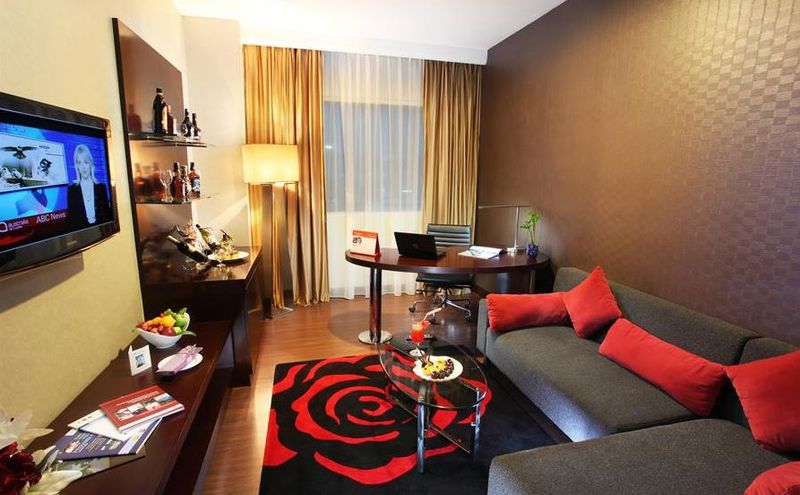 Junior Suite living area