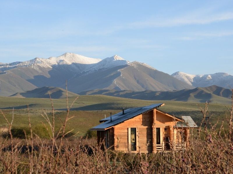Cabin with mountain views at Norden Camp